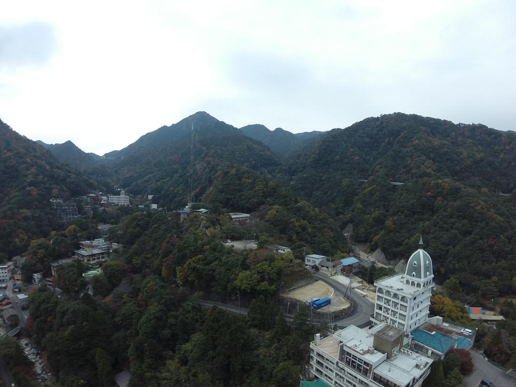 ホテル 彩向陽 菰野町 エクステリア 写真